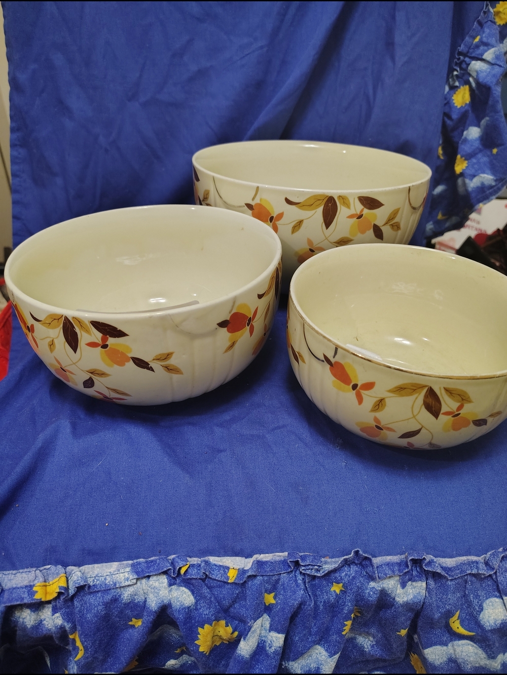 Set of 3 Floral Ceramic Mixing Bowls - Autumn Leaf Pattern